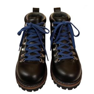 Eddie Bauer Black Leather Boots with Blue Laces